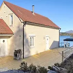 9 Person In Gurskoy-by Traum Semesterbostad