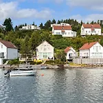 Semesterbostad 9 Person In Gurskoy-by Traum *