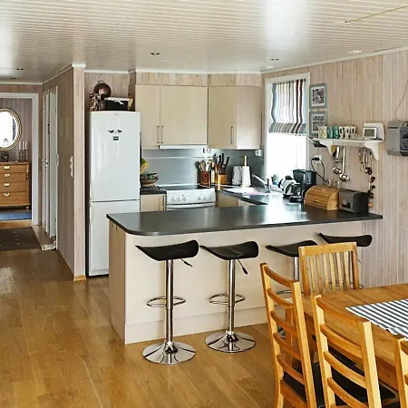 Four-bedroom In Gurskoy 1 * Kjellsund