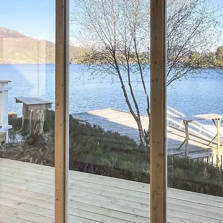 Feriehus 9 Person In Gurskoy-by Traum Kjellsund