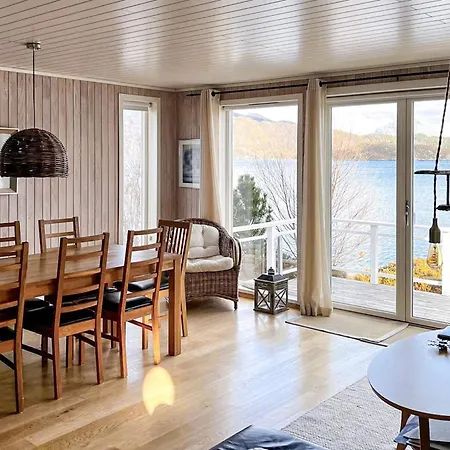 9 Person In Gurskoy-by Traum Feriehus *