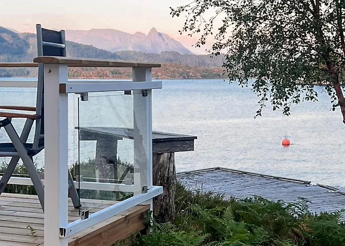 9 Person In Gurskoy-by Traum