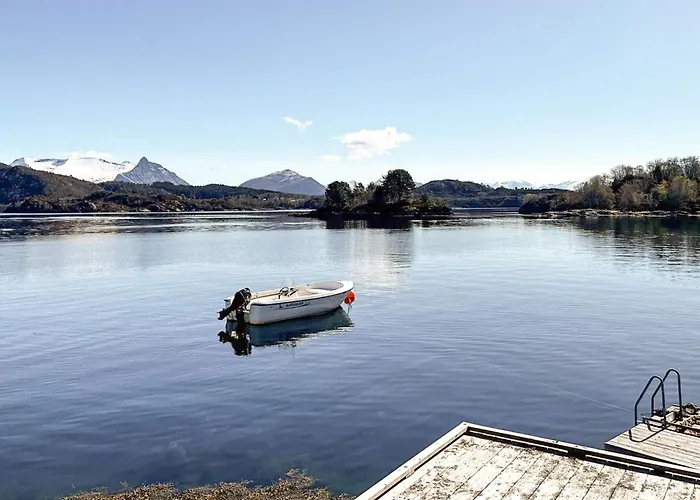 9 Person In Gurskoy-by Traum Kjellsund
