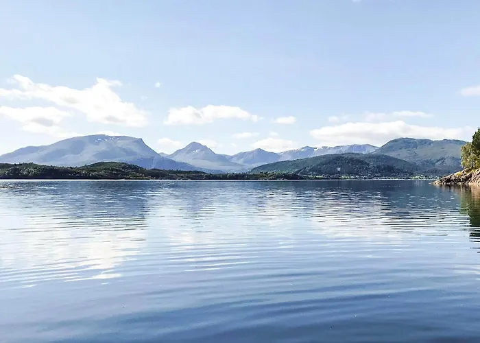 9 Person In Gurskoy-by Traum