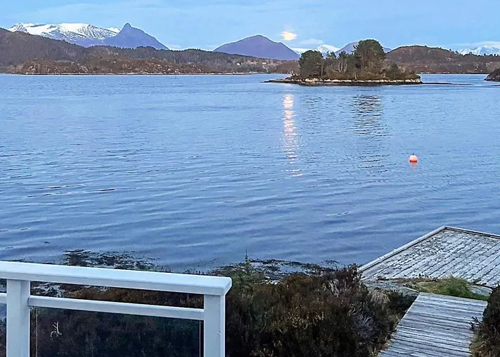 9 Person In Gurskoy-by Traum Ferienhaus *